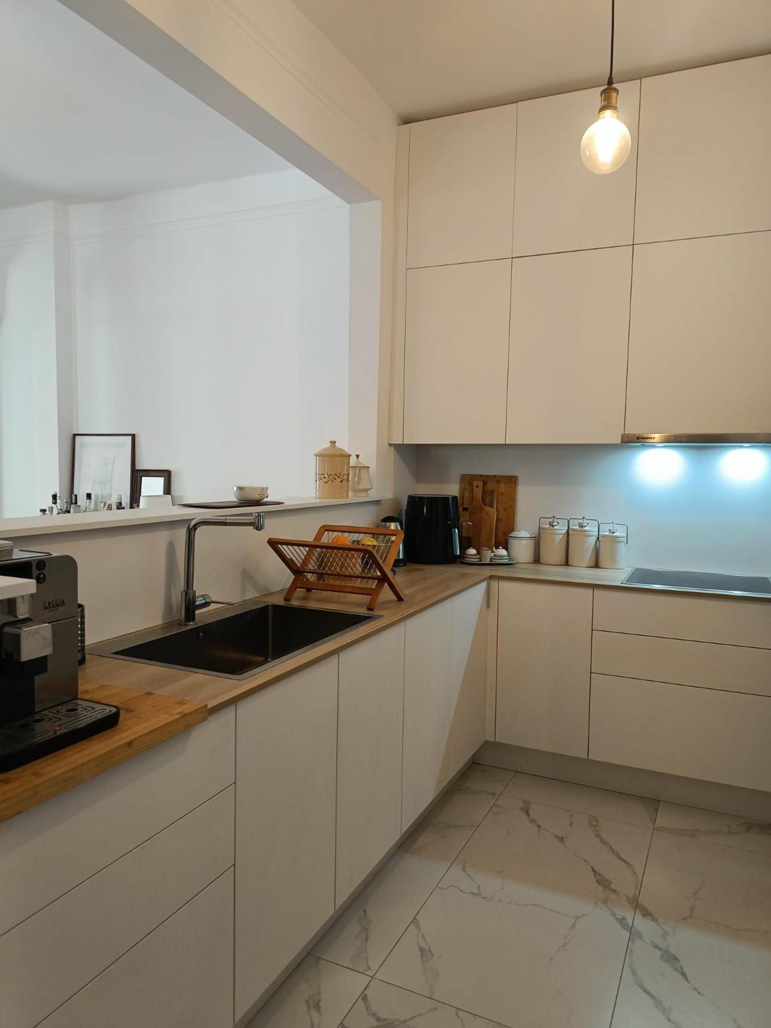 Bed and Breakfast Adi Boutique House Салоники Экстерьер фото